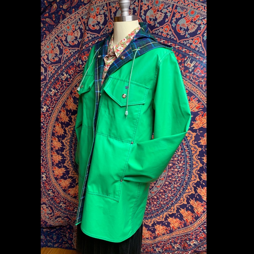 Lot One Inc. of Boston Green/plaid Raincoat retro
